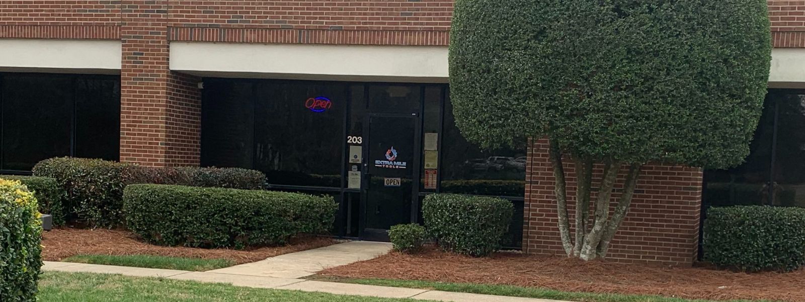 Street view of the Fort Mill, SC Extra Mile Tools store.
